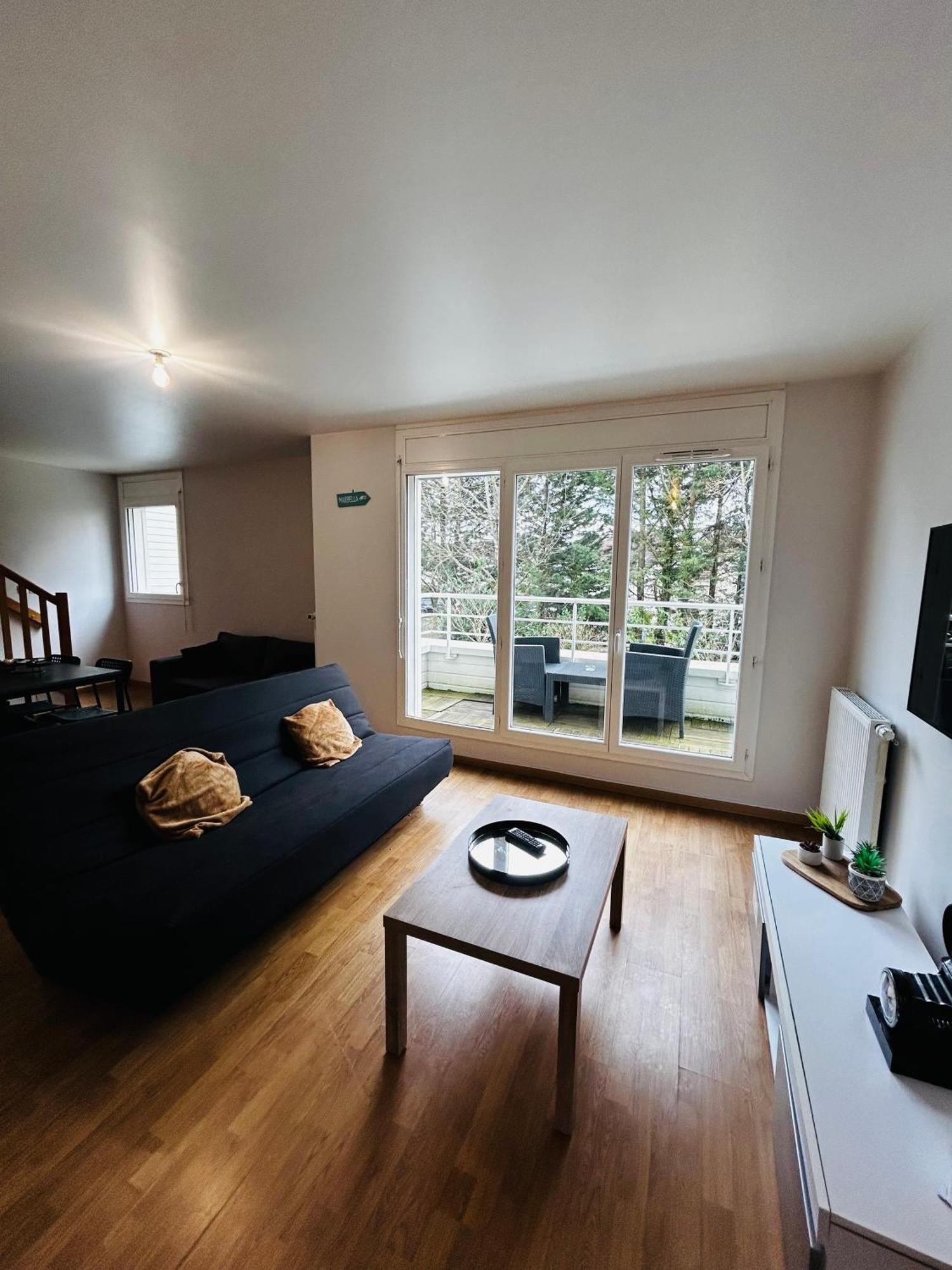 Duplex Lumineux Tout Equipe/Rer D/Balcon/Parking Corbeil-Essonnes Zewnętrze zdjęcie